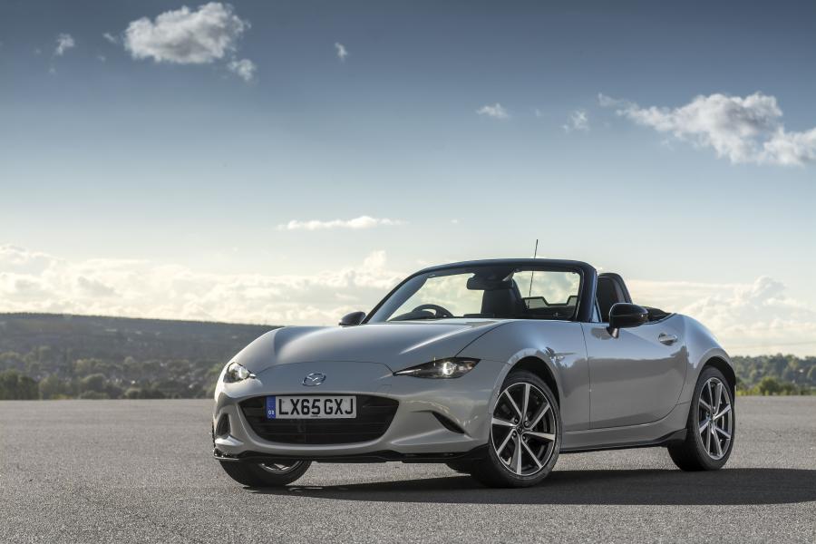  Mazda MX-5 Sport Recaro Limited Edition 2015 года  (фото 7 из 23)